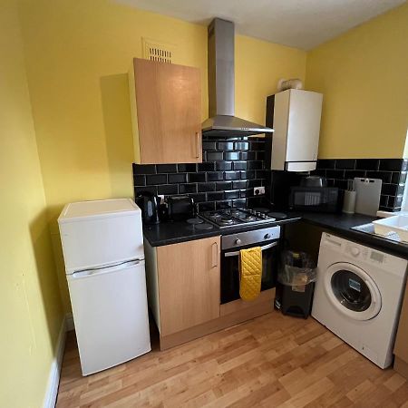 2 Bedroom Apartment, 5 Minutes From City Centre Newcastle upon Tyne Eksteriør billede