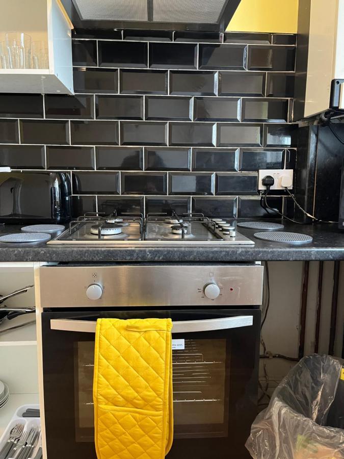 2 Bedroom Apartment, 5 Minutes From City Centre Newcastle upon Tyne Eksteriør billede